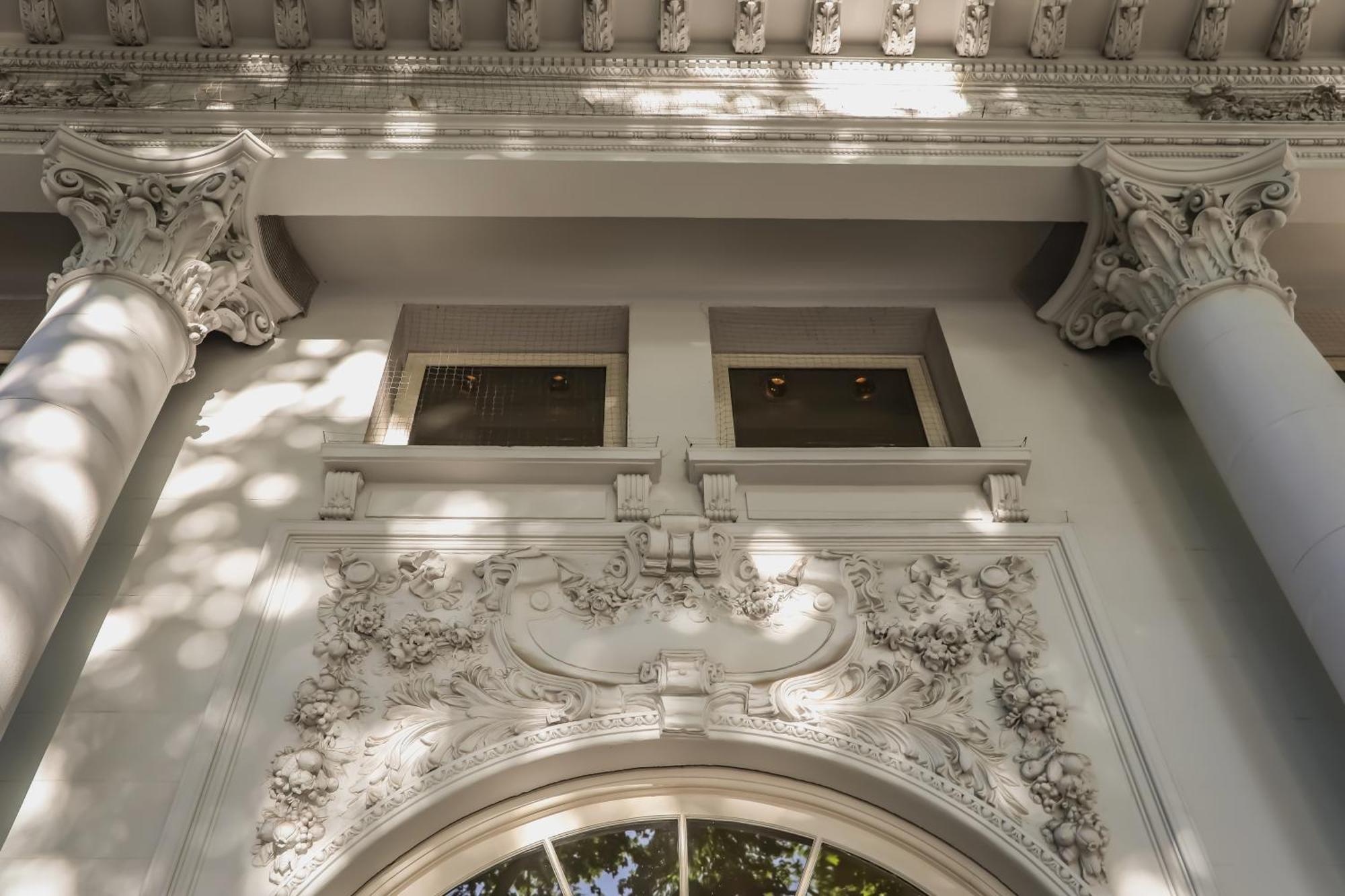 Park Hyatt Mendoza Hotel, Casino&Spa Kültér fotó Detail of the facade